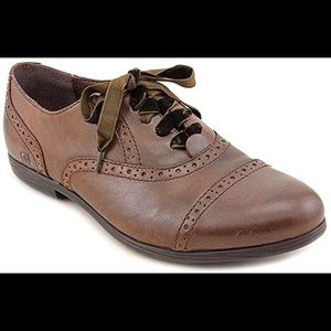 Born Womens Oxfords